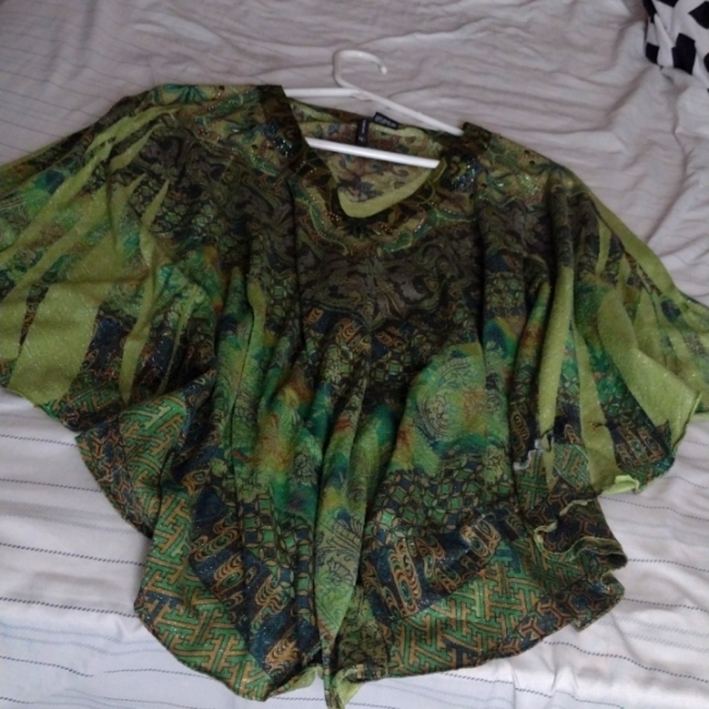 Beautiful boho batwing